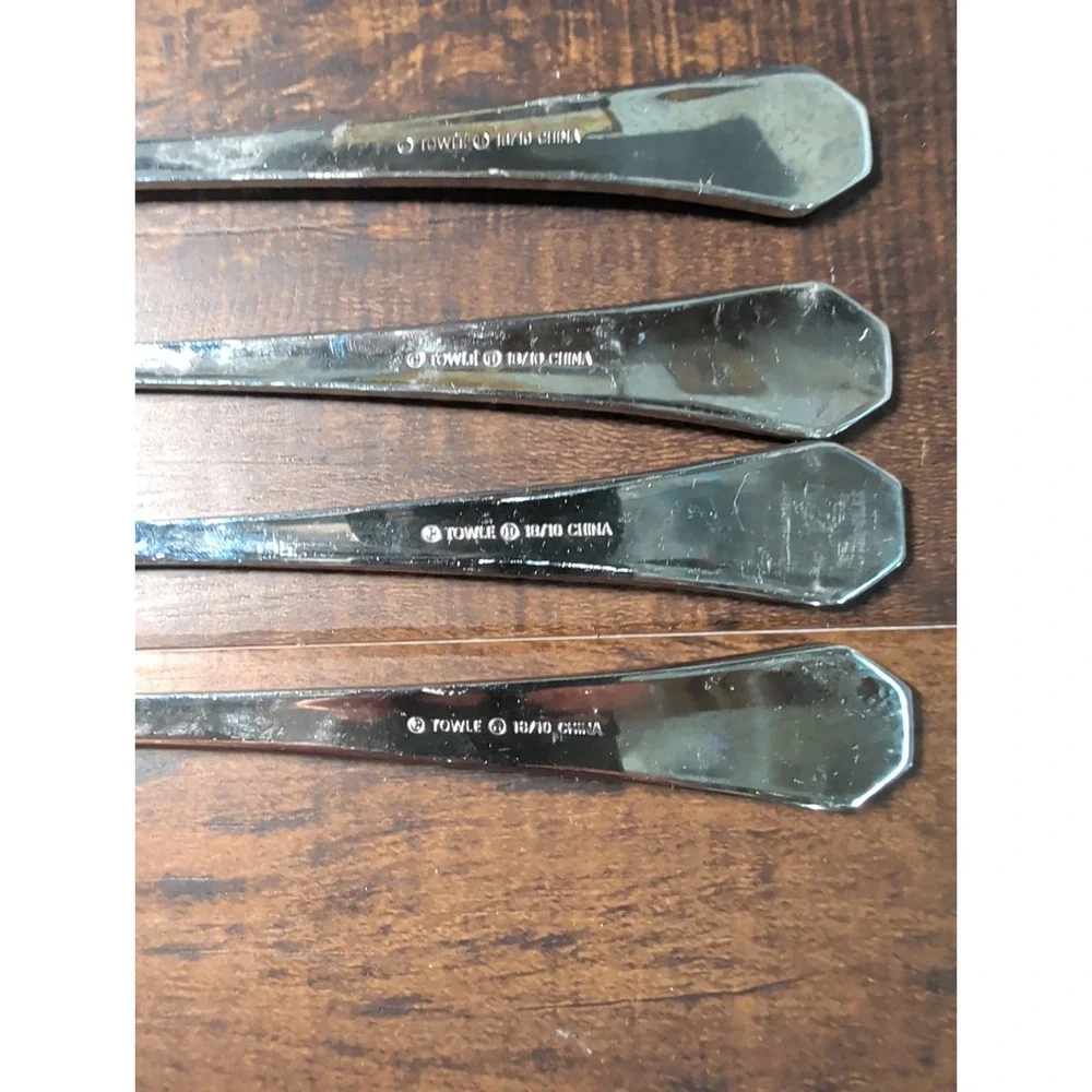 TOWLE TWS531 Set of 4 Stainless 18/10 Dinner Forks 8 1/4